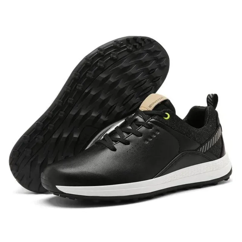 FairwayFlex Golf Shoes