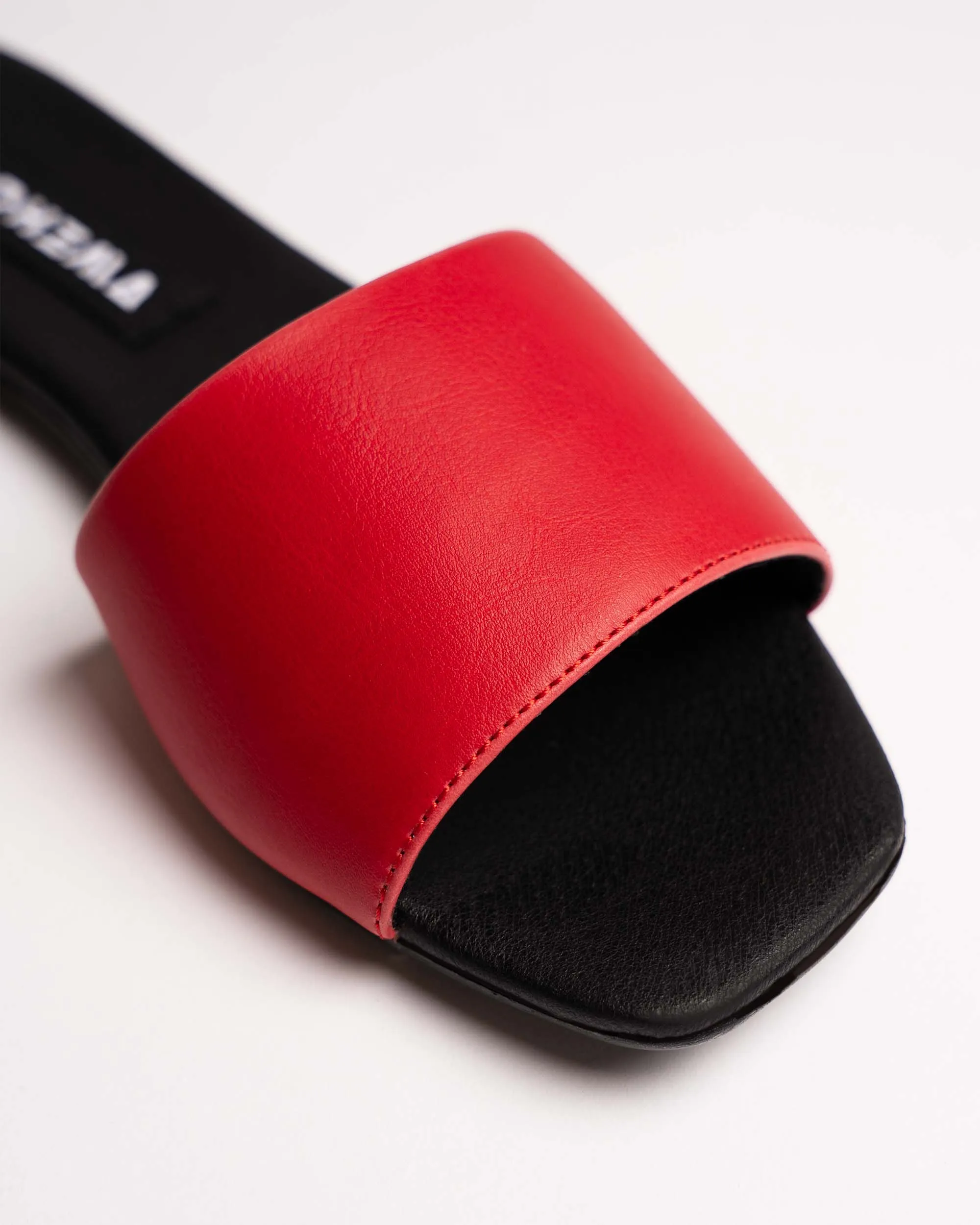 Mellow Women's Corn Leather Vegan Slides | Red