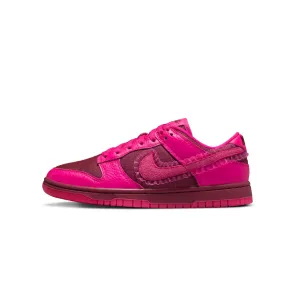 Nike Womens Dunk Low Valentines Day Shoes