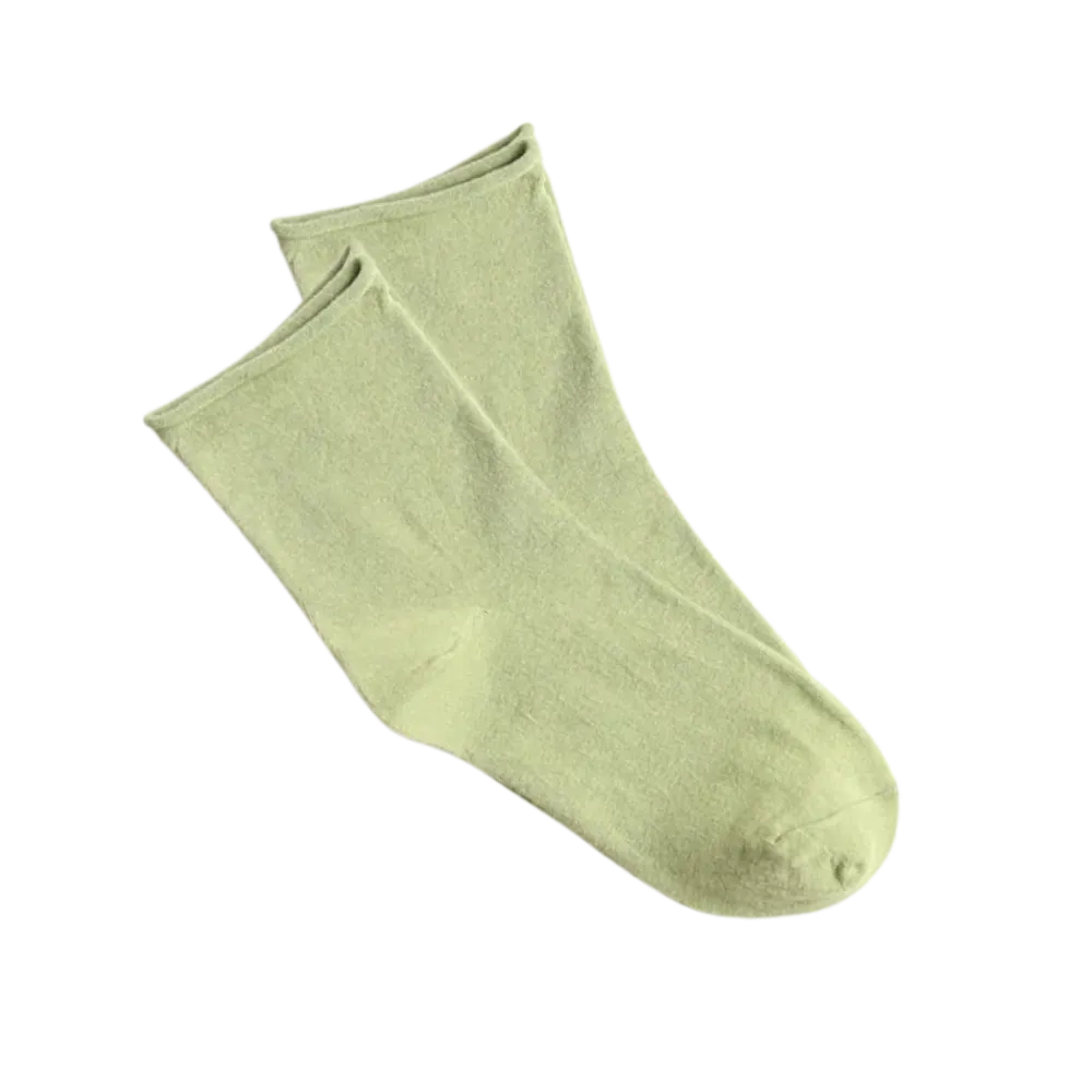 Non-Constricting Seamless Quarter Socks