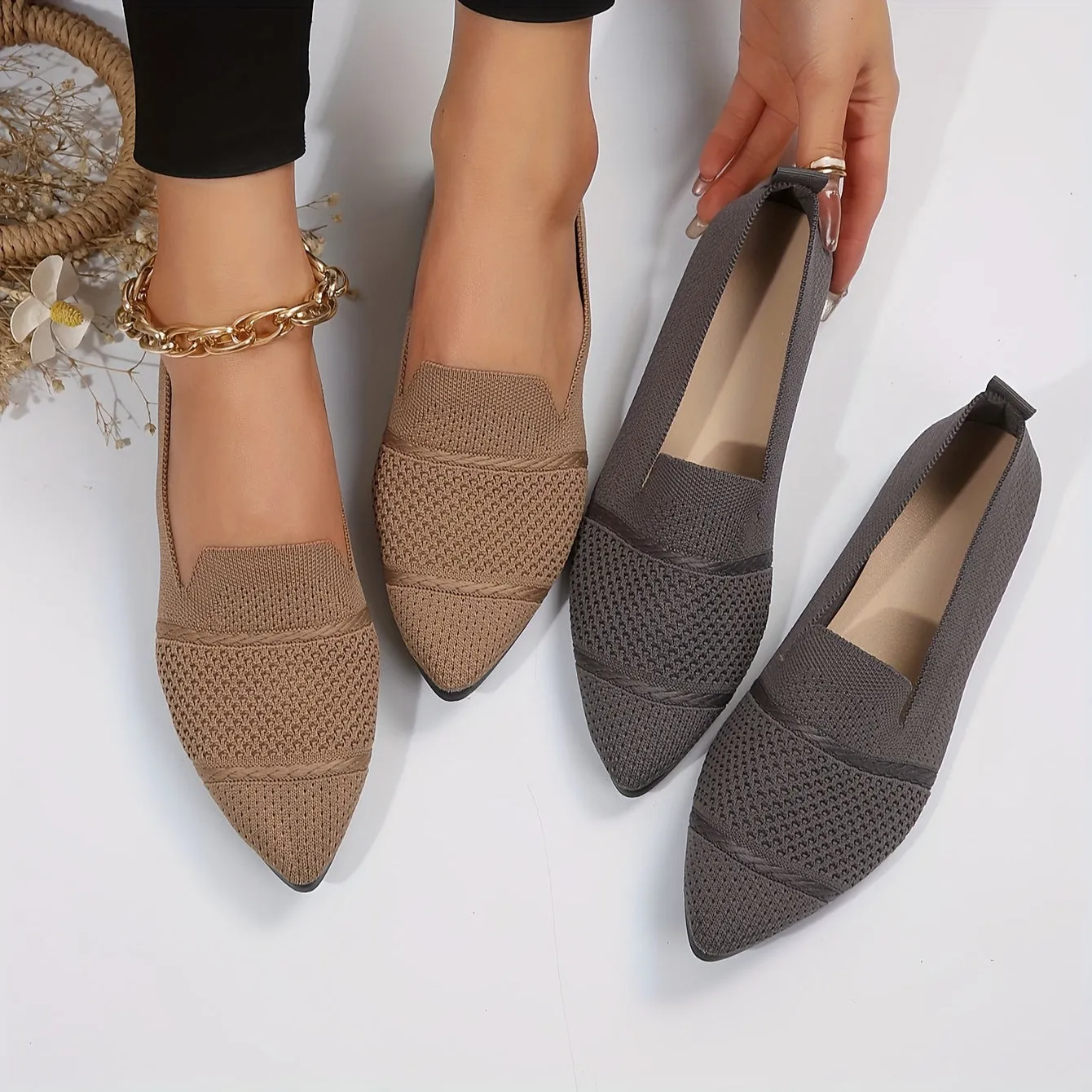 Women's Minimalist Slip-On Knitted Flats, Point Toe, Soft Sole Ballets, Lightweight Comfort